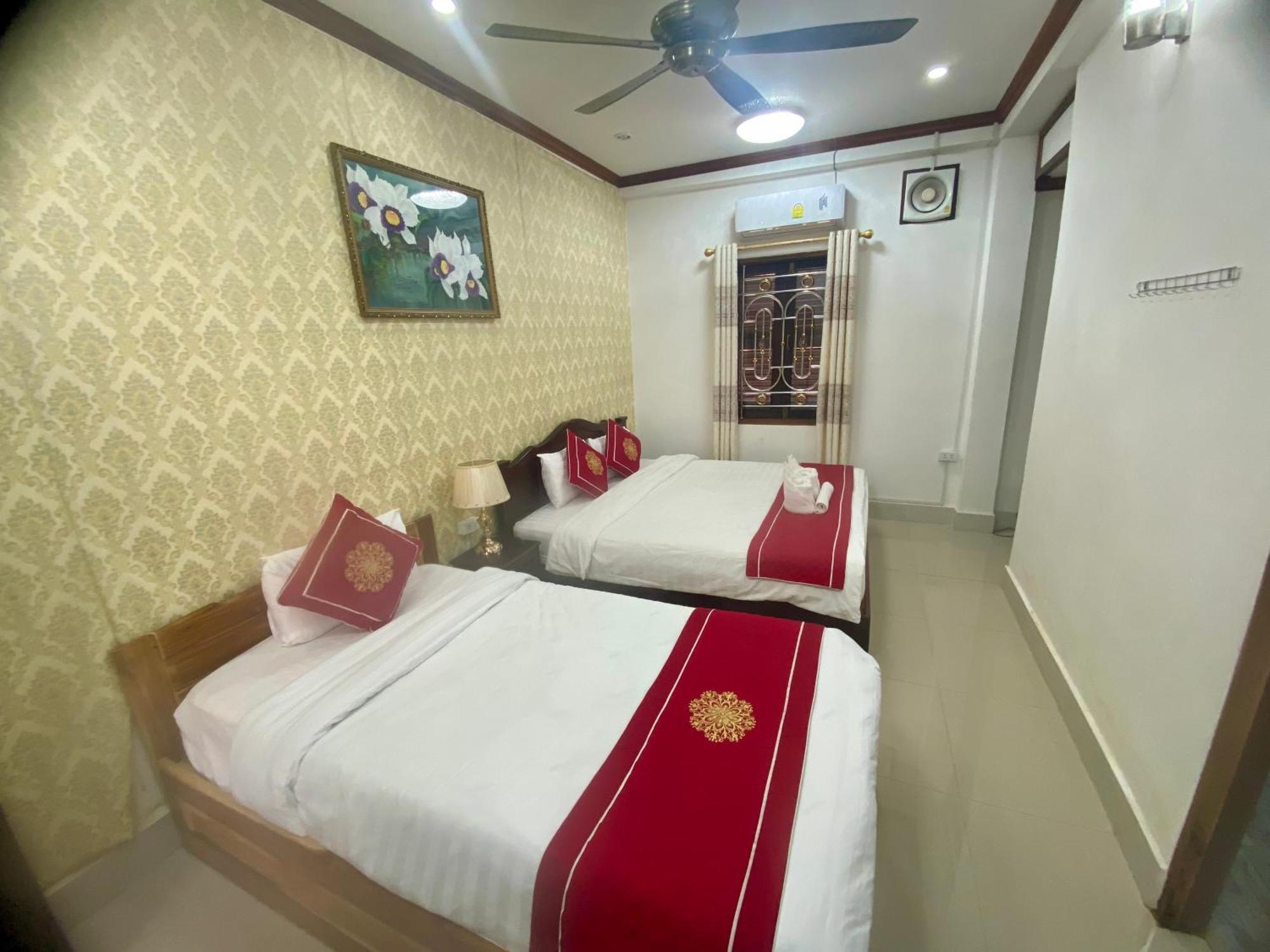 Luangprabang Villa Suan Keo Two Exterior photo