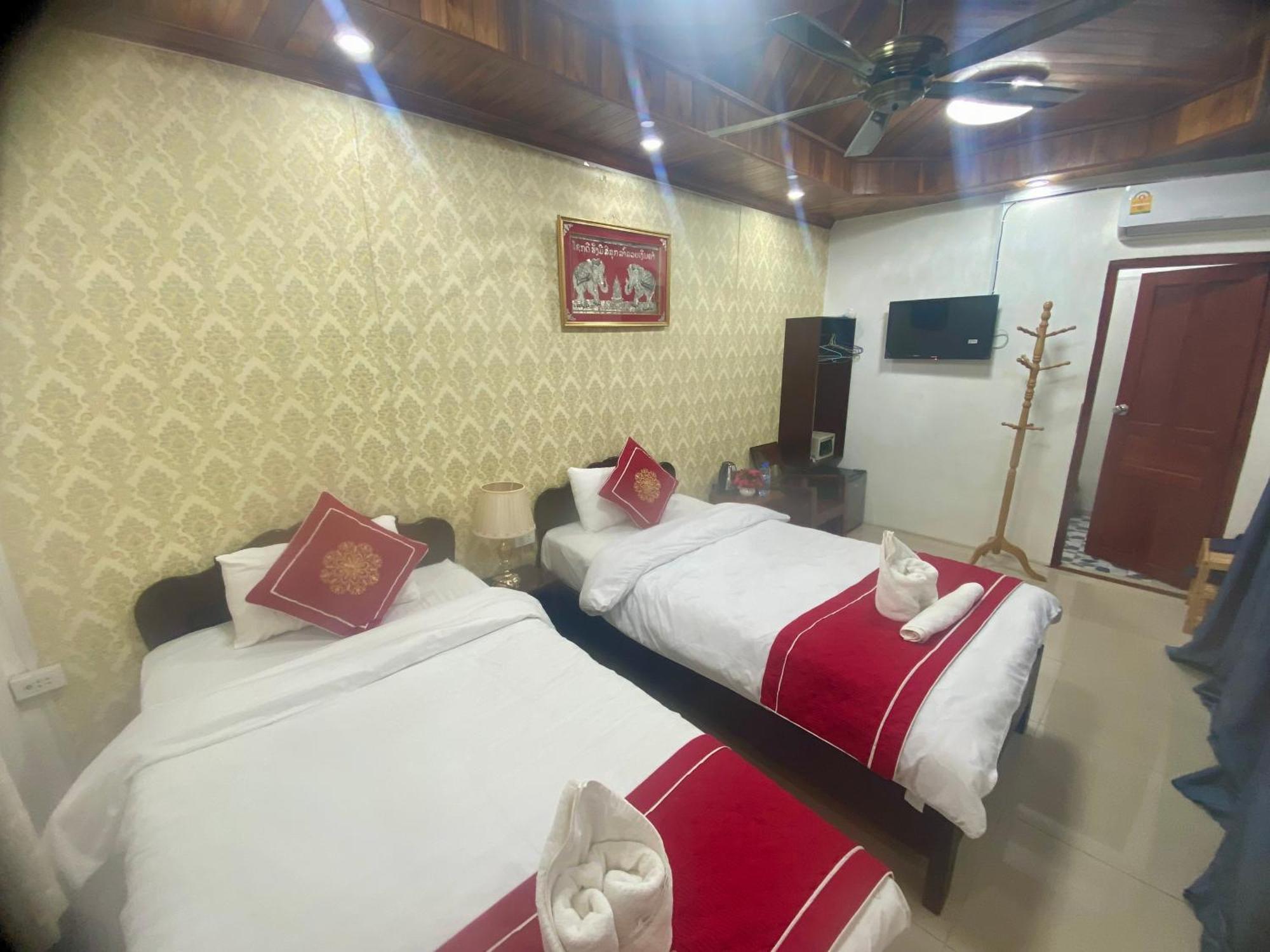 Luangprabang Villa Suan Keo Two Exterior photo